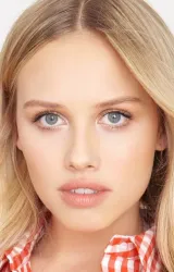 Грейси Дзинни