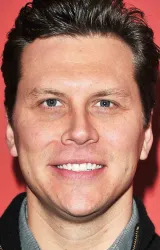 Хэйз МакАртур