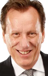 Джеймс Вудс